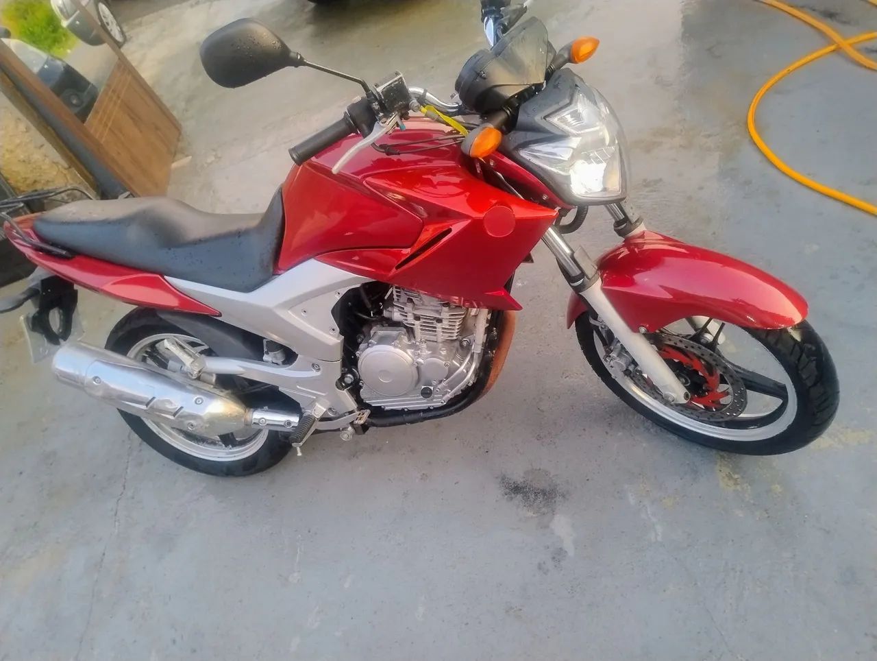 Fazer 250c