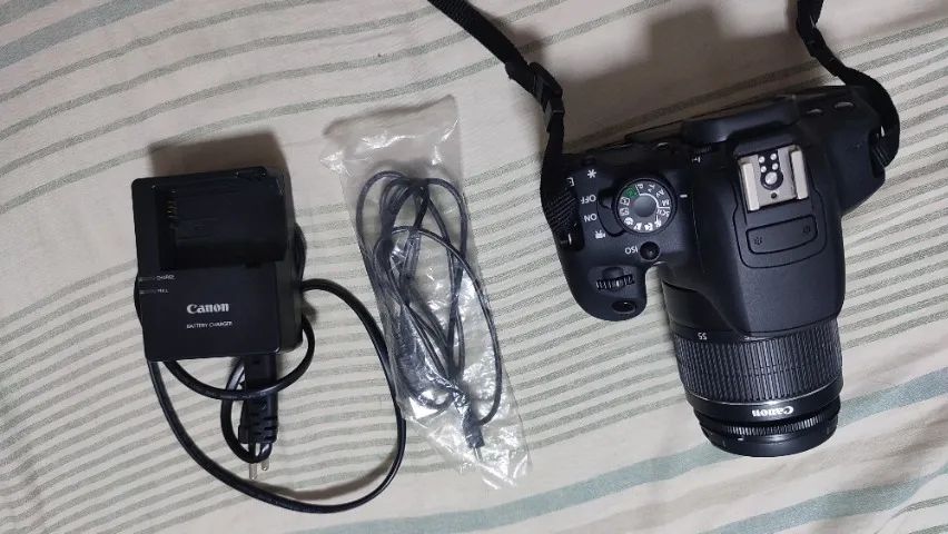 Câmera fotográfica Canon 18-55mm (pouquíssimo usada)  - Foto 2