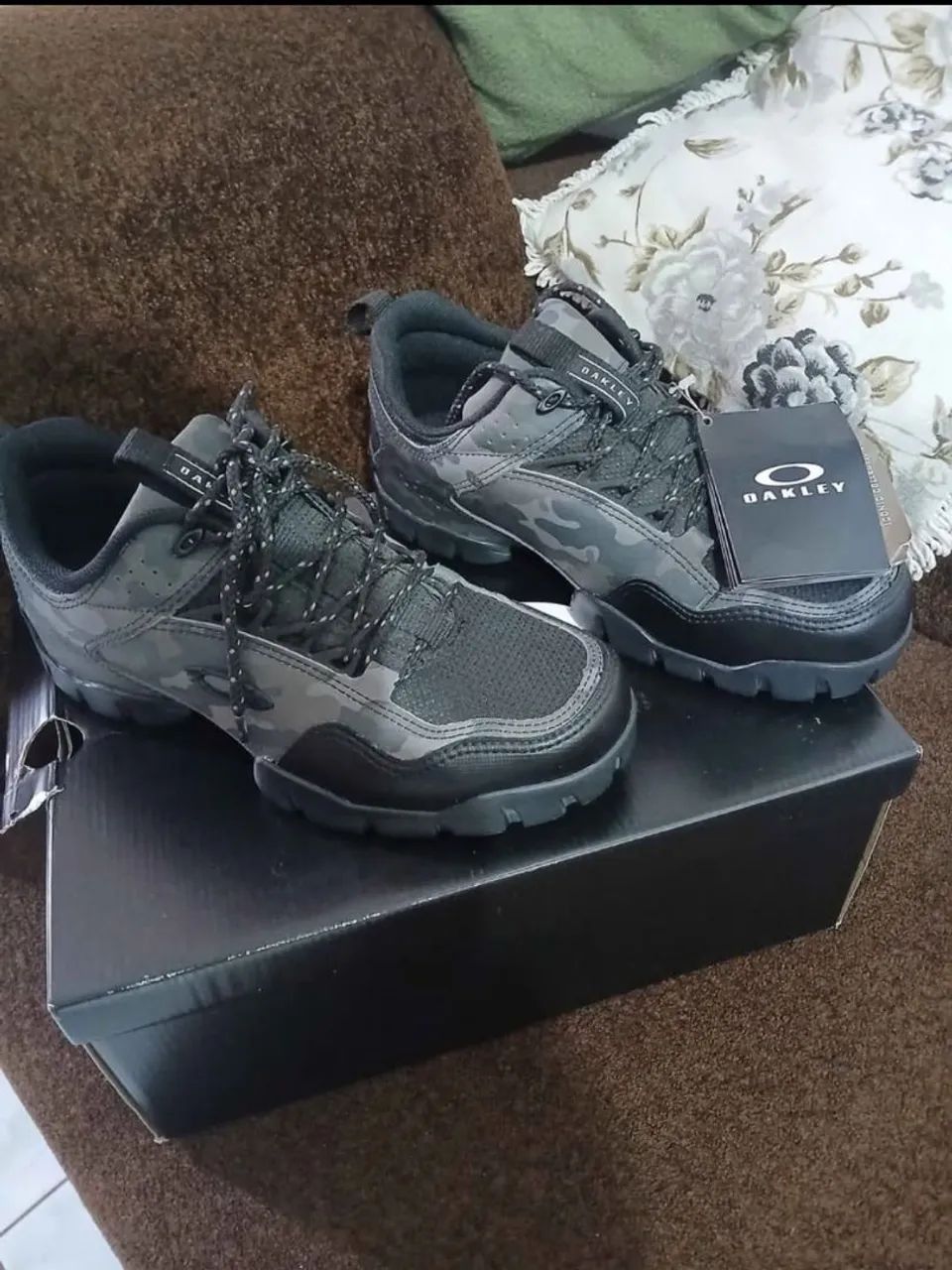 Oakley Camuflado TÃªnis Da Oakley PromoÃ§Ã£o Oakley Modoc