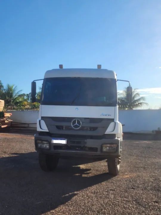 Caminhão MB axor 2831 acoplado stara hercules 24.000 - Foto 2
