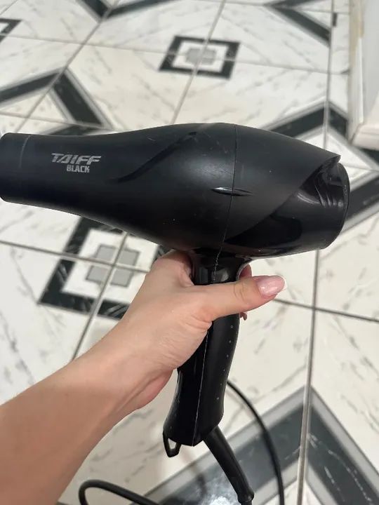 Secador taiff black 1700W