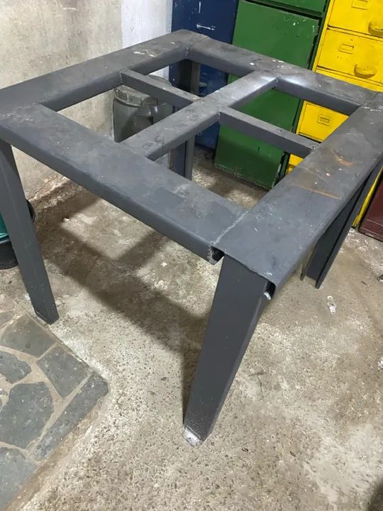 Suporte para caixa d água até 1000 L de ferro 