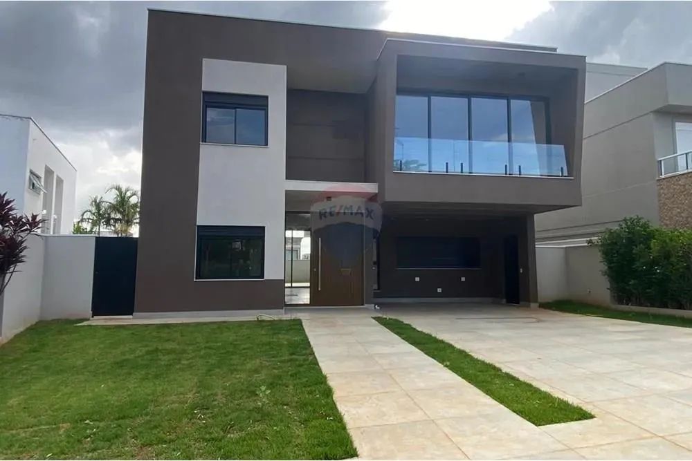 RE/MAX Vende Casa Nova no Alphaville Dom Pedro 3  Campinas/SP  R$ 4.000.000