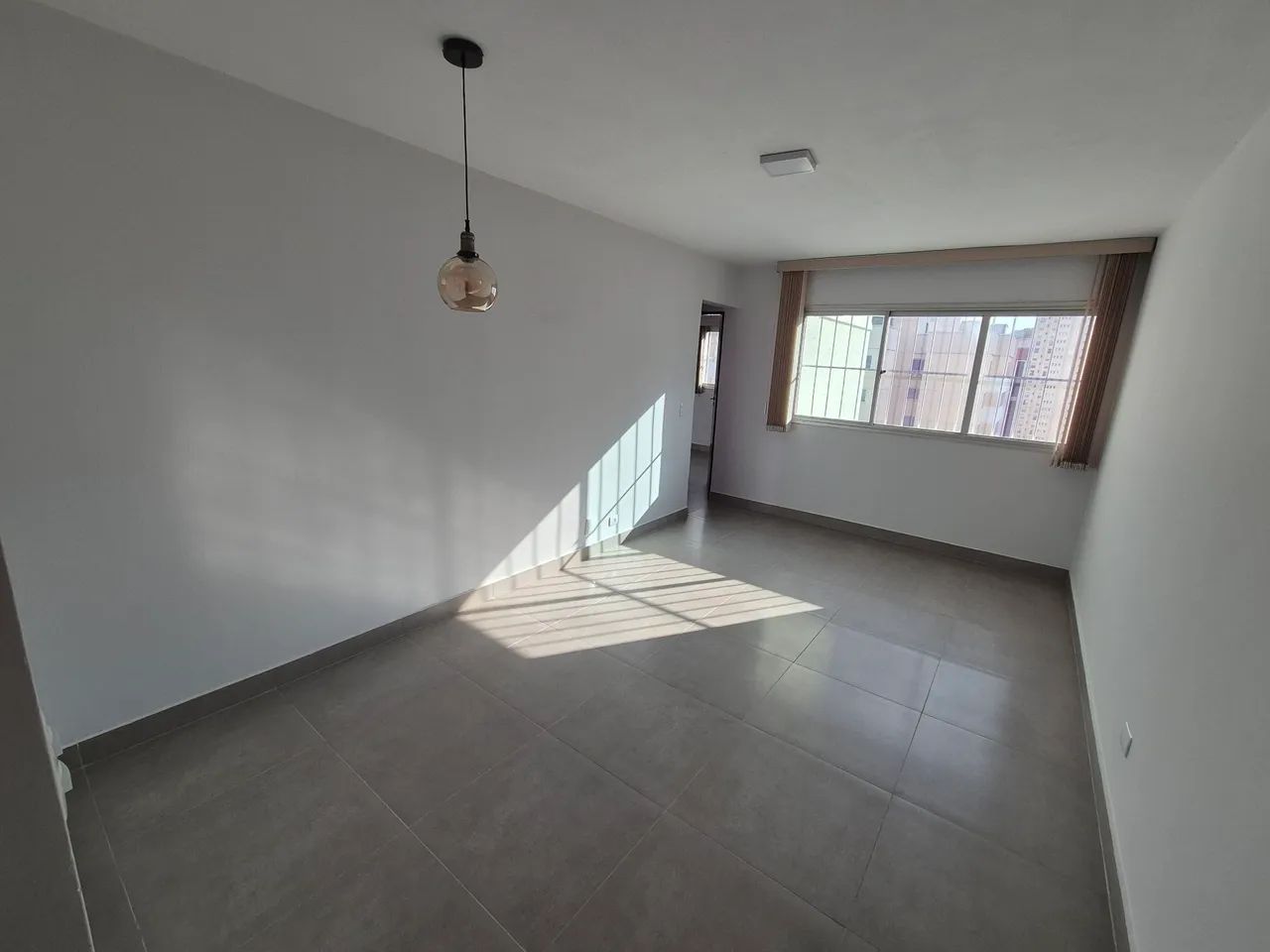 Apartamento Setor Bueno 2/4 Ed Guadalupe  - Foto 2