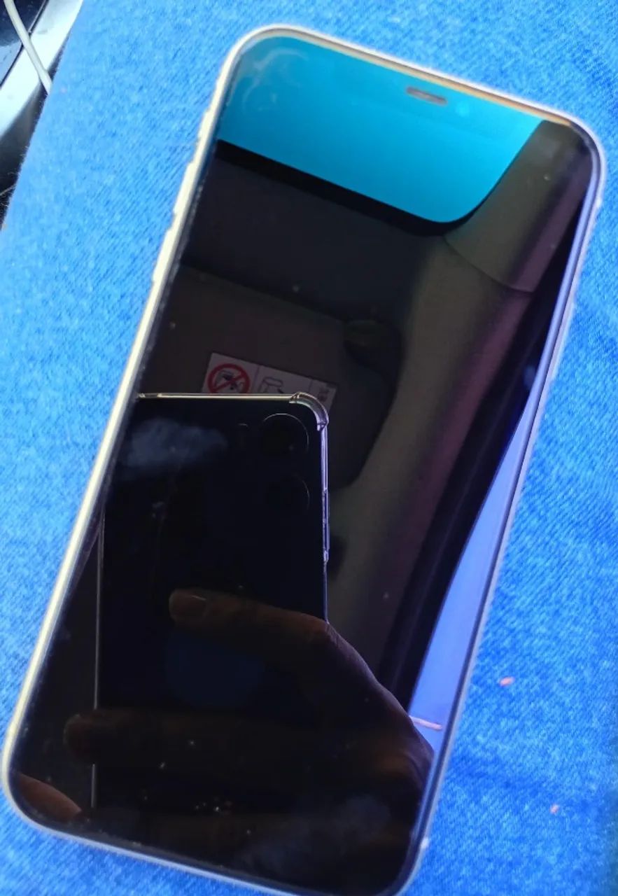 iPhone 11 - 64gb com 79% - Celulares e Smartphones - Benedito