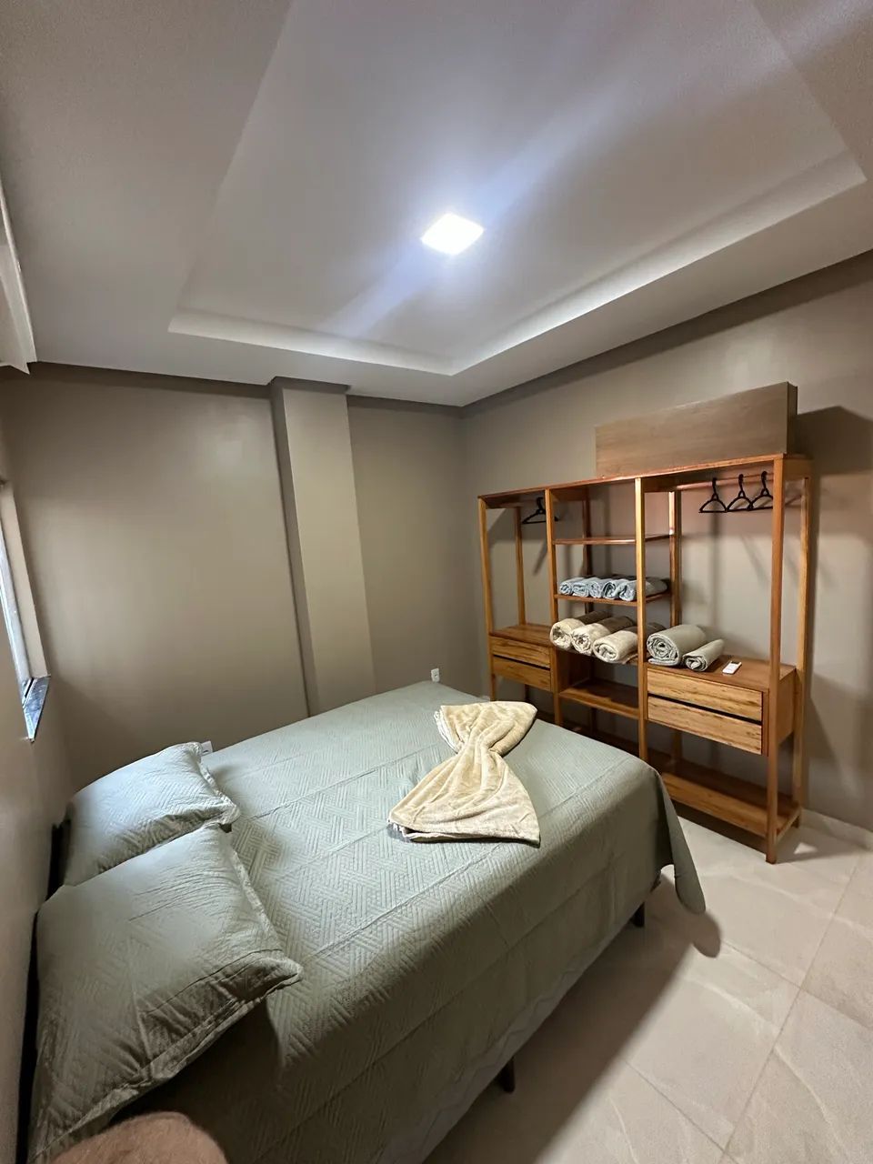 ALUGO APTO POR TEMPORADA - LOCALIZAÇÃO CENTRAL PERTO DE TUDO - Foto 8