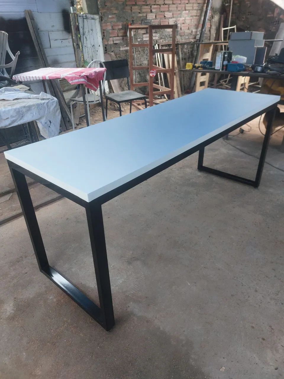 Mesa de escritório com design moderno - Foto 2