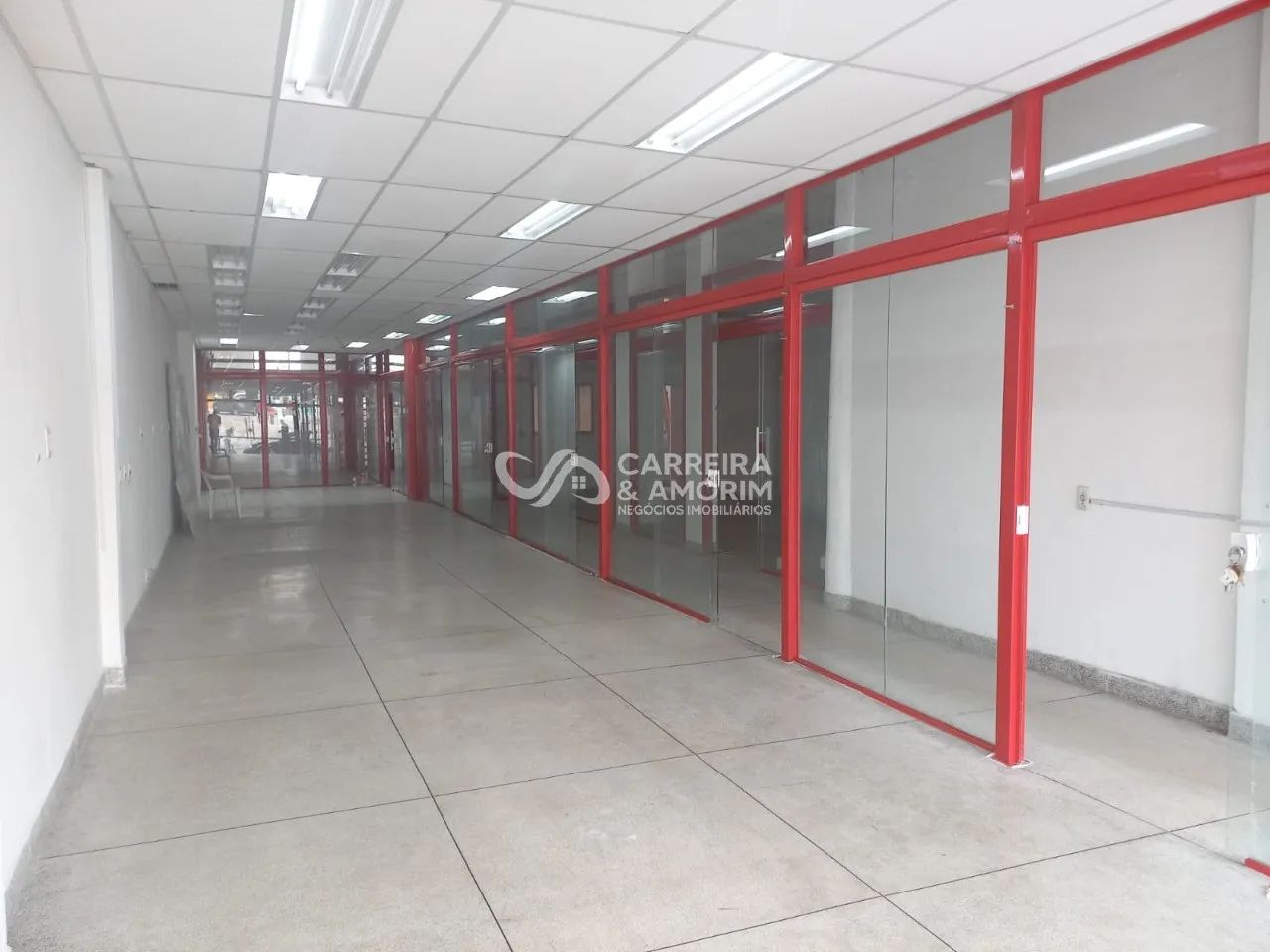 ALUGO PONTO COMÉRCIAL COM 160m², PARQUE SANTO ANTÔNIO, JARDIM SÃO LUIS, FABRICA DE CULTURA