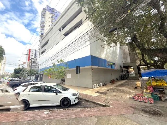 Alugo Imóvel Comercial na Praia do Canto com 810m² e 10 Vagas - R$ 37.000,00