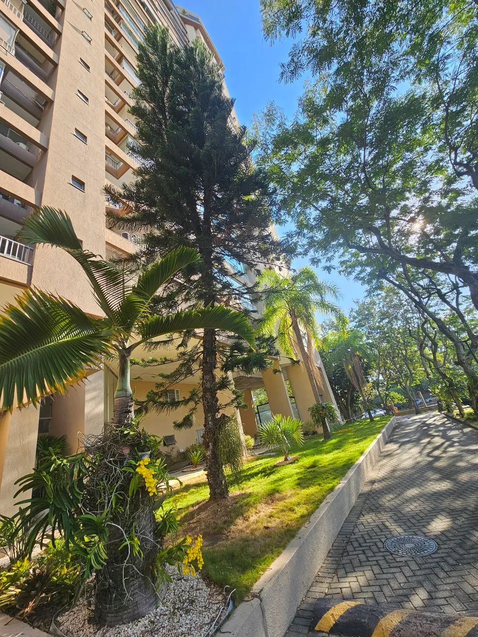 Apartamento no Condomínio Rosa dos Ventos na Barra - Foto 2