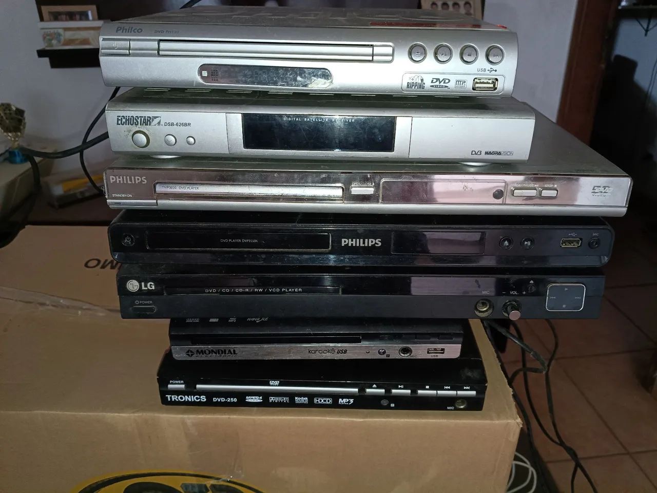 Aparelhos de dvds diversas marcas. - Foto 2