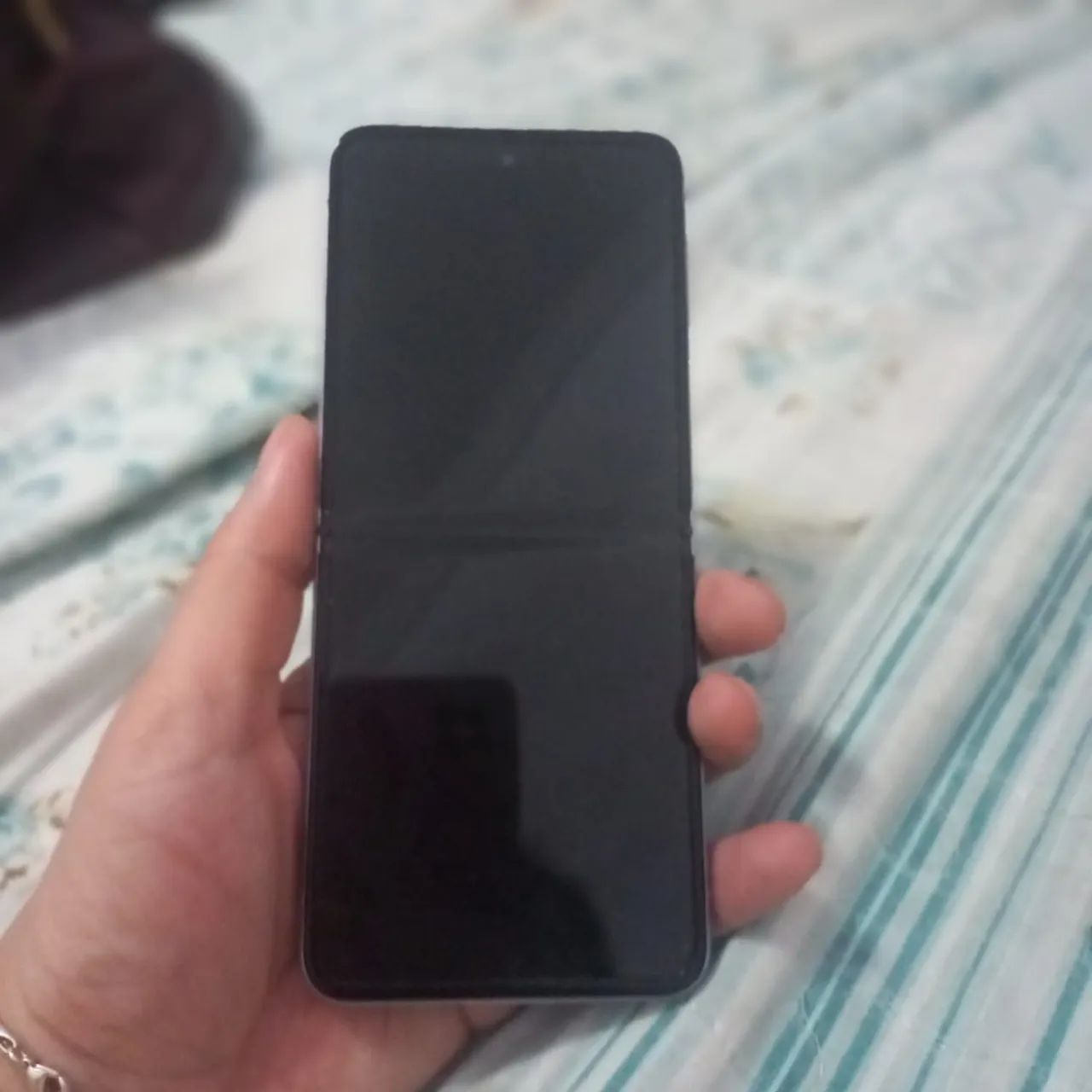 Samsung Galaxy Z Flip 3 -  Celular Dobrável - Foto 5