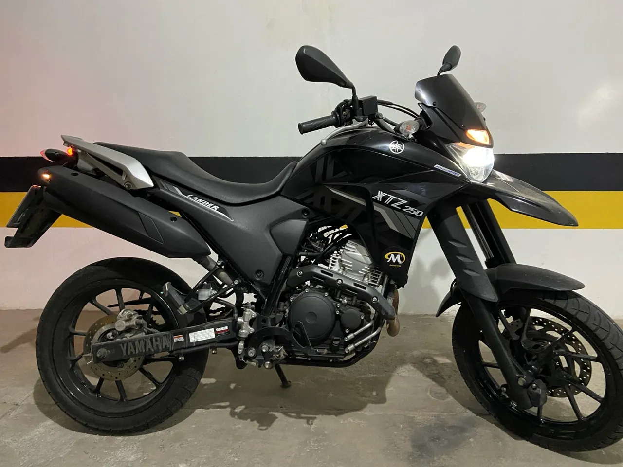 Yamaha Lander 250