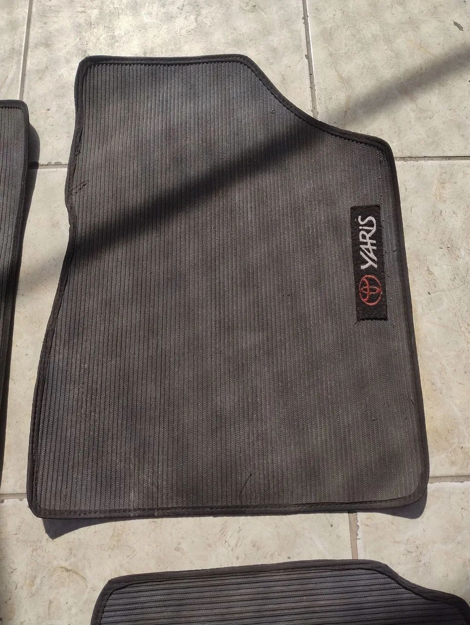 Jogo de Tapete Yaris - Foto 3