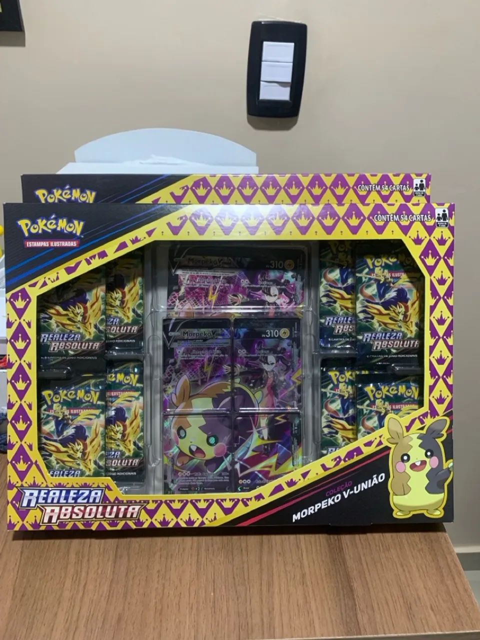 Coleção de Cartas Pokémon Morpeko V-União - Realeaza Absoluta