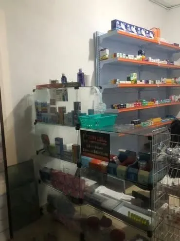 Farmácia a venda