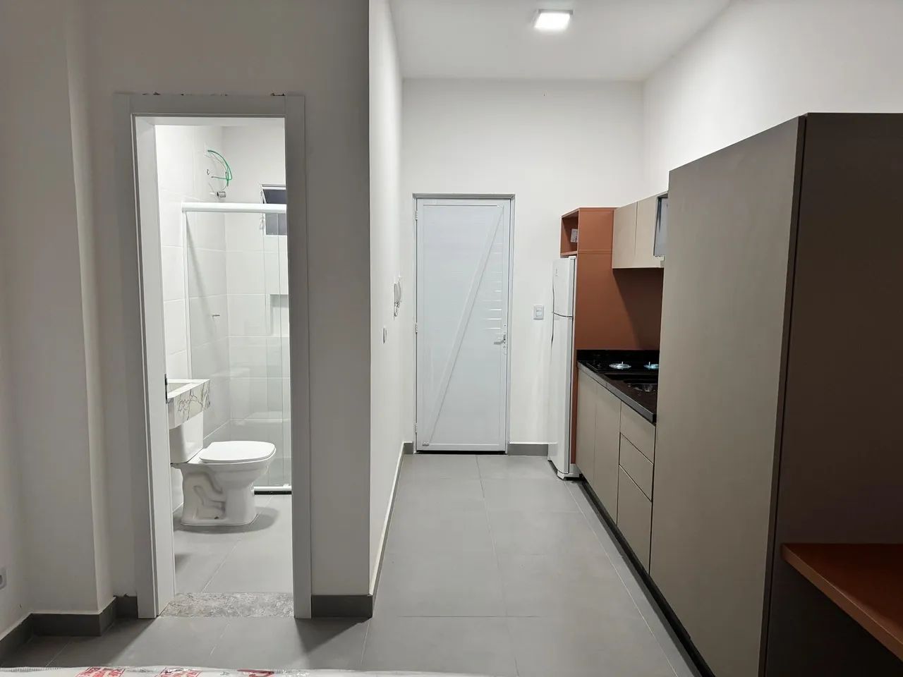 Kitinet para aluguel tem 23 metros quadrados com 1 quarto em Capão Raso - Curitiba - PR - Foto 5