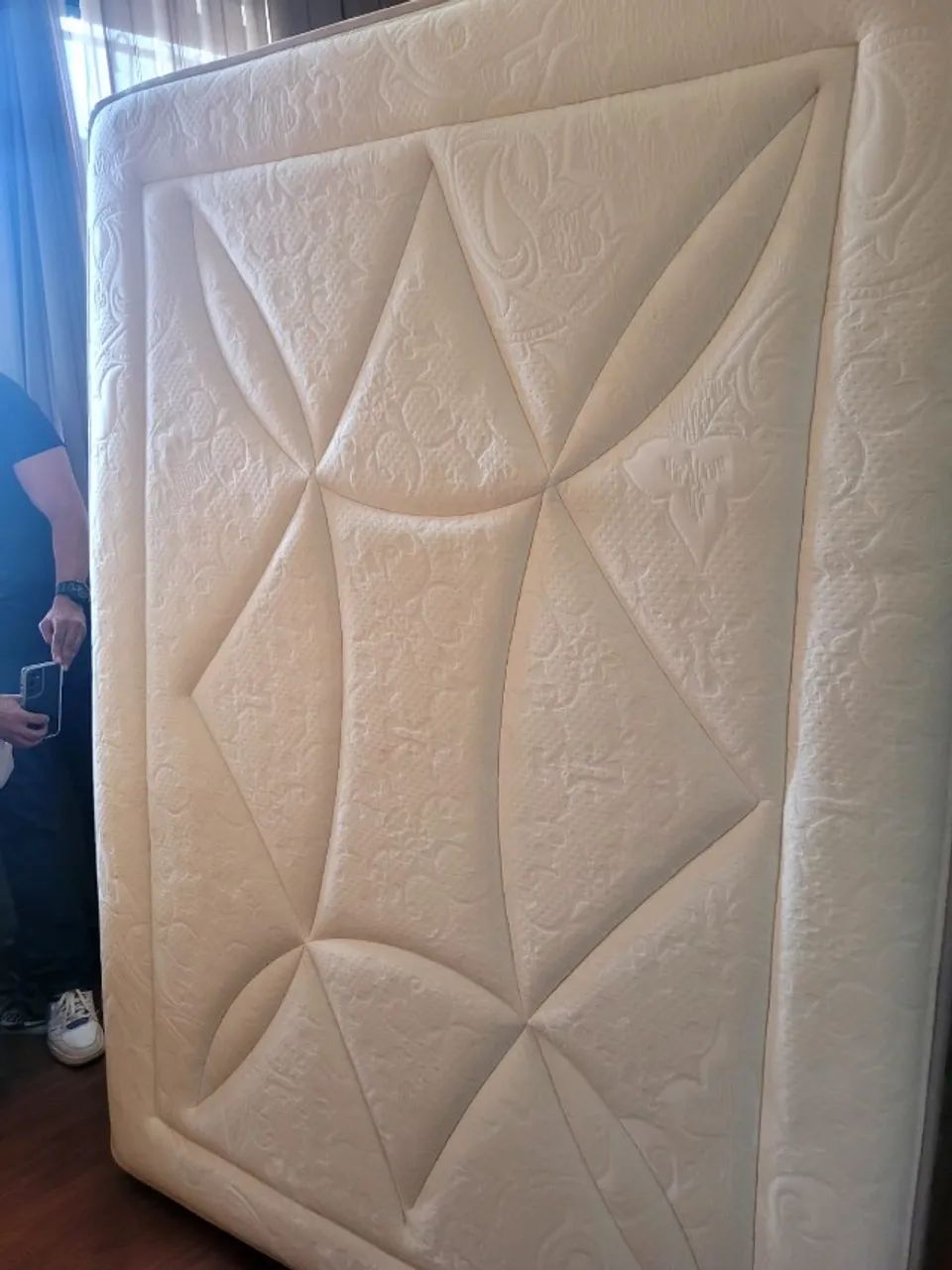 COLCHÃO ORTHOCRIM MODELO HIPNOS QUASE ZERO
