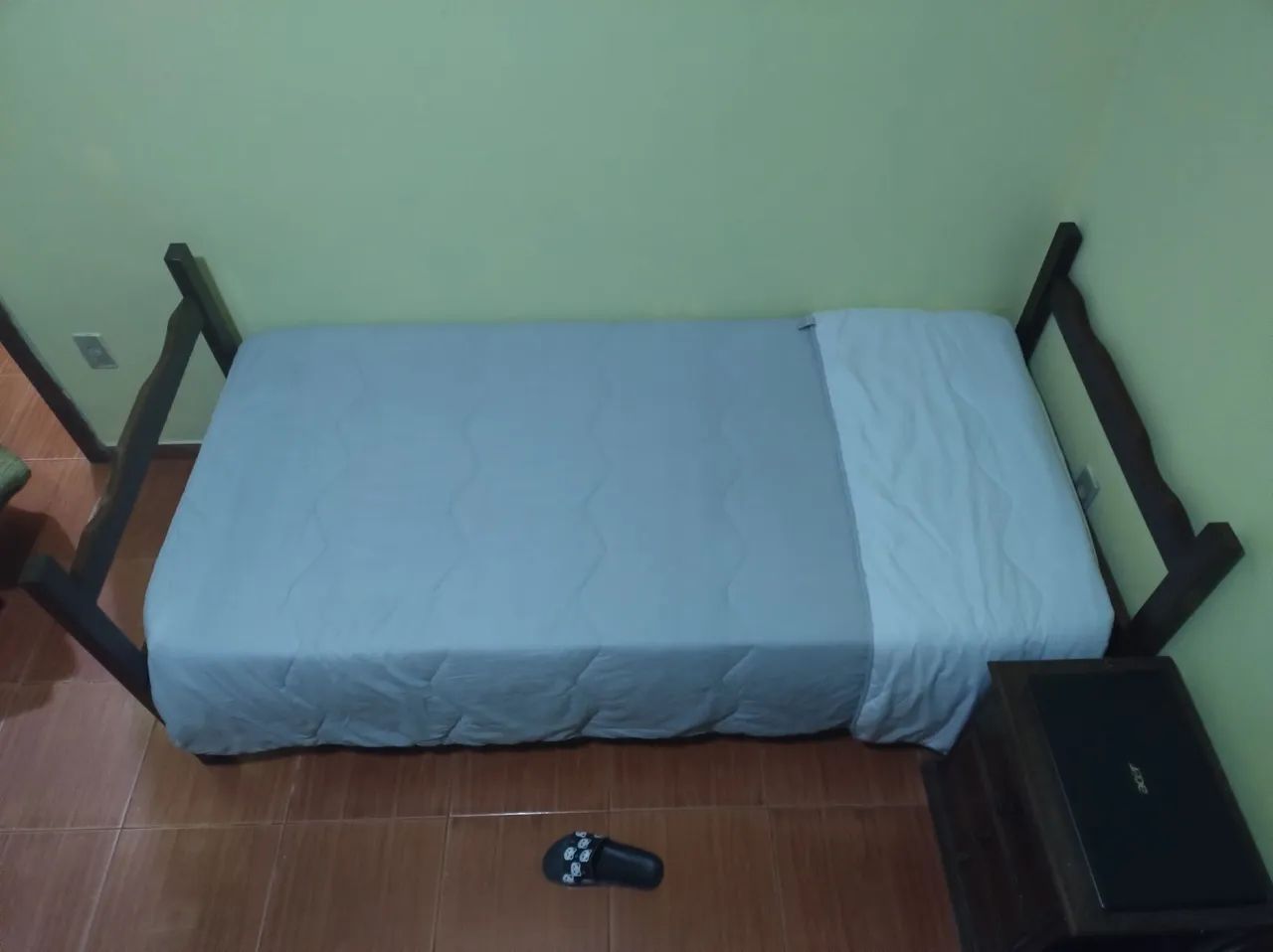 Cama de madeira de solteiro - Foto 2