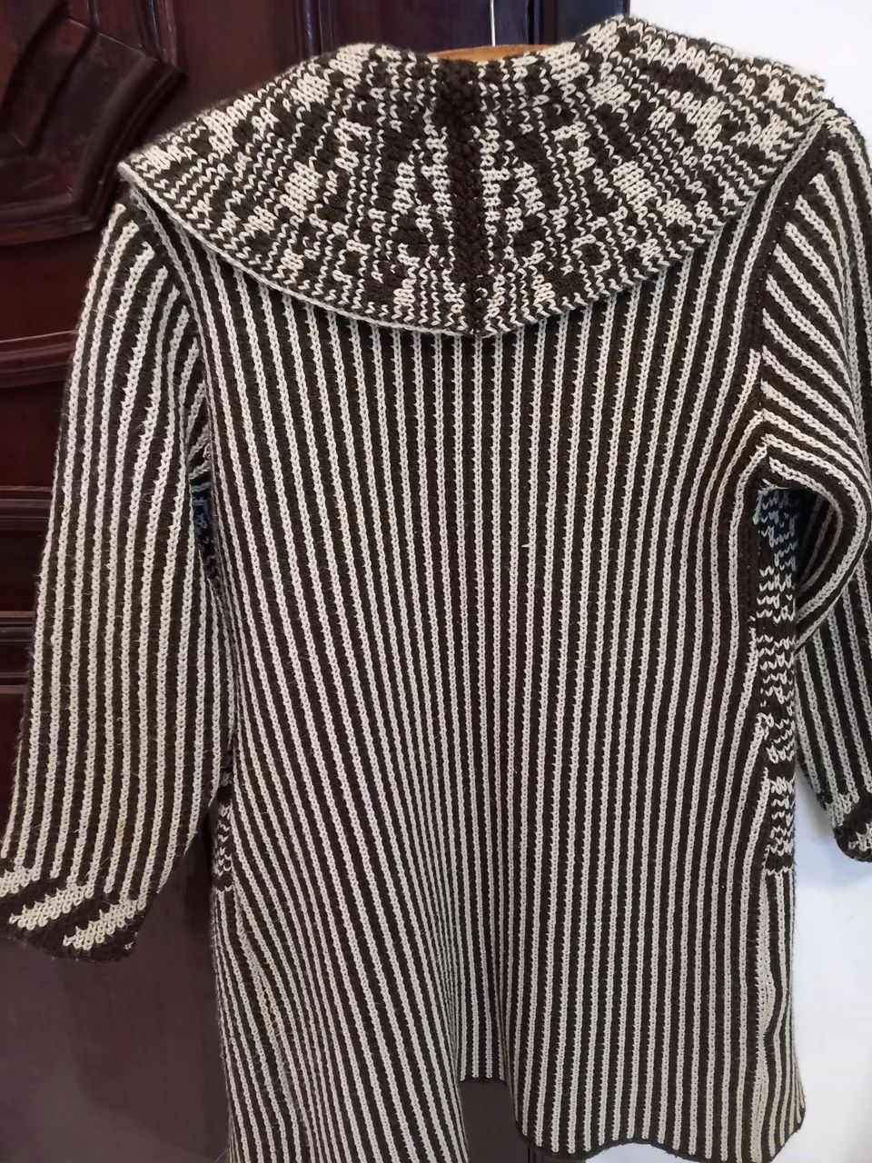 Casaco Tricot Listrado Marrom e Branco - Foto 4