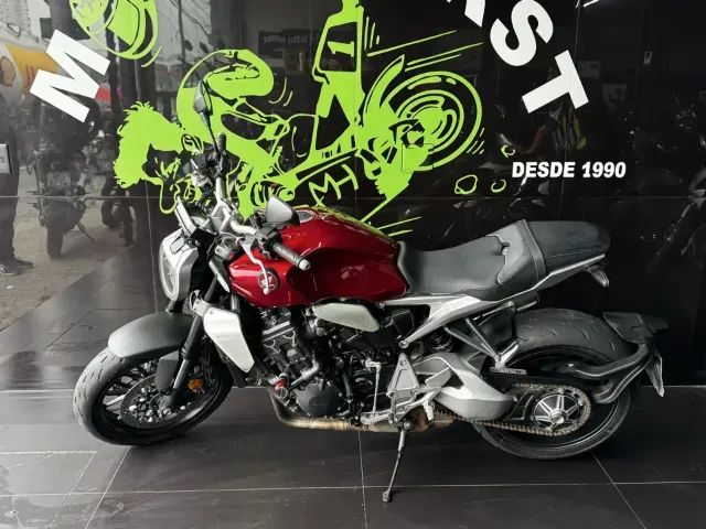 Honda CB1000R  2022  - Foto 4