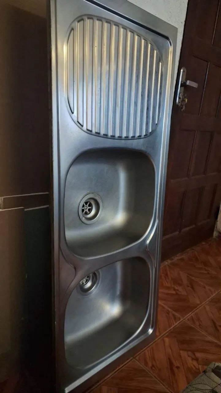 Pia de cozinha em aço inox - Foto 2