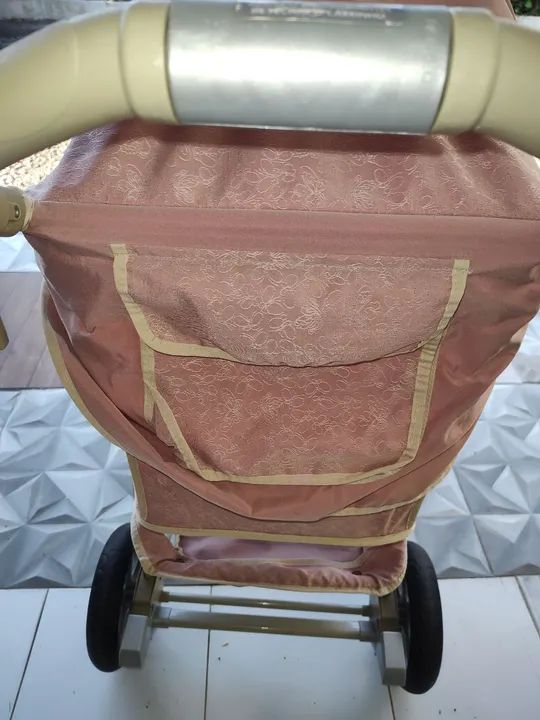 Carrinho de Bebê Burigotto - Usado - Foto 6