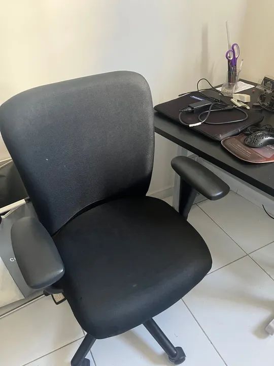 Mesa e cadeira para escritório  - Foto 2