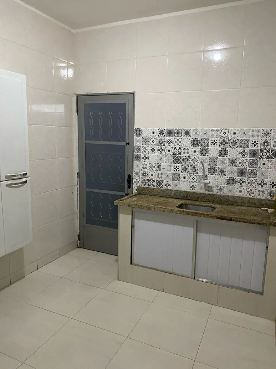 13 setor sul. Alugo apartamento de 2 quartos térreo - Foto 3
