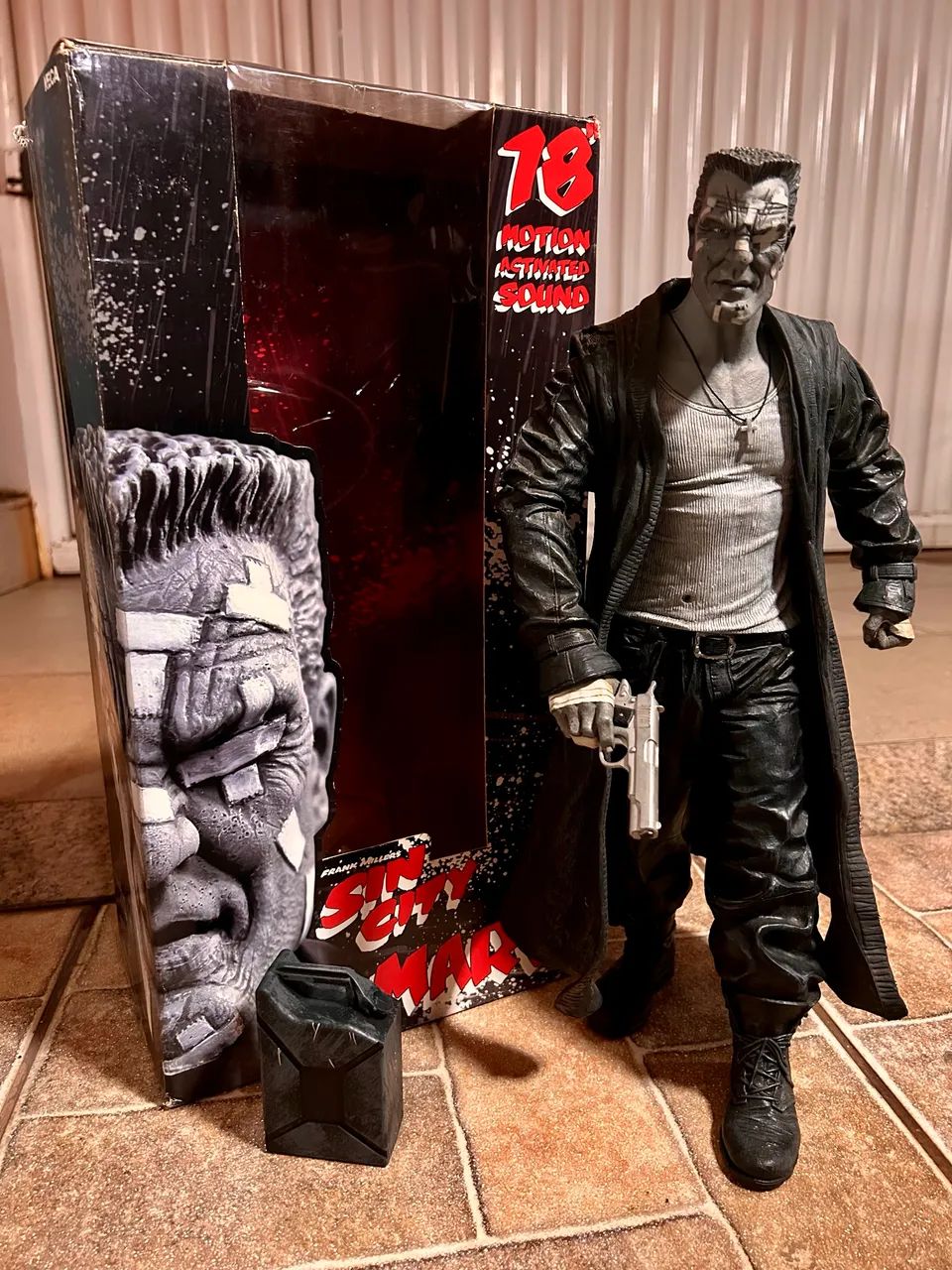 Neca Marv Sin City 1/4 45cm 18''