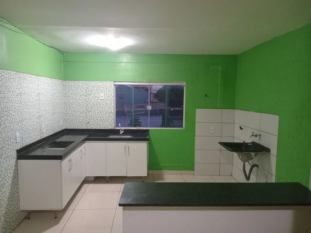 ALUGO ÓTIMO APARTAMENTO