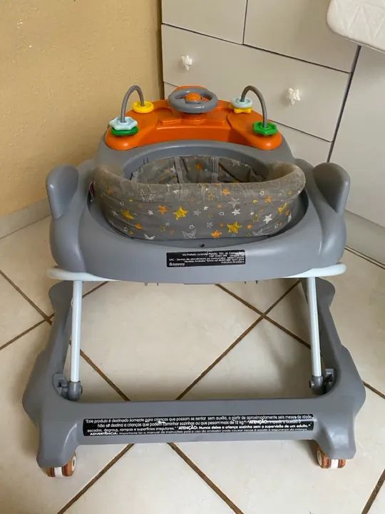 Andador para bebê - Divertido e seguro - Foto 3