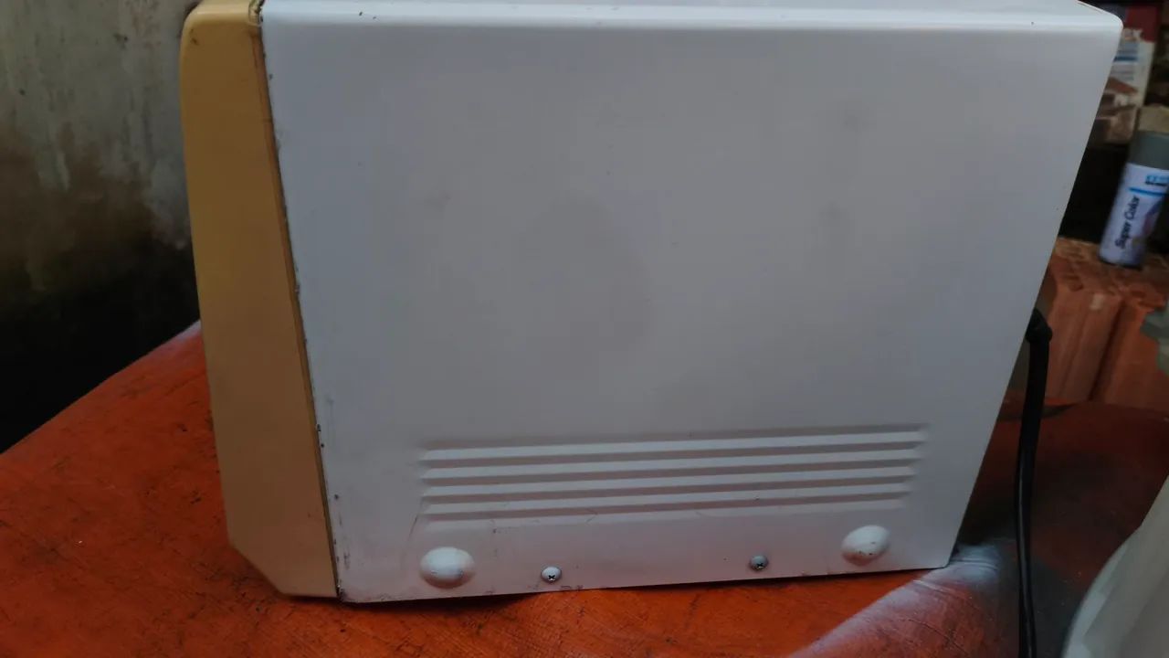 Micro-ondas Panasonic Piccolo 23 litros  - Foto 4