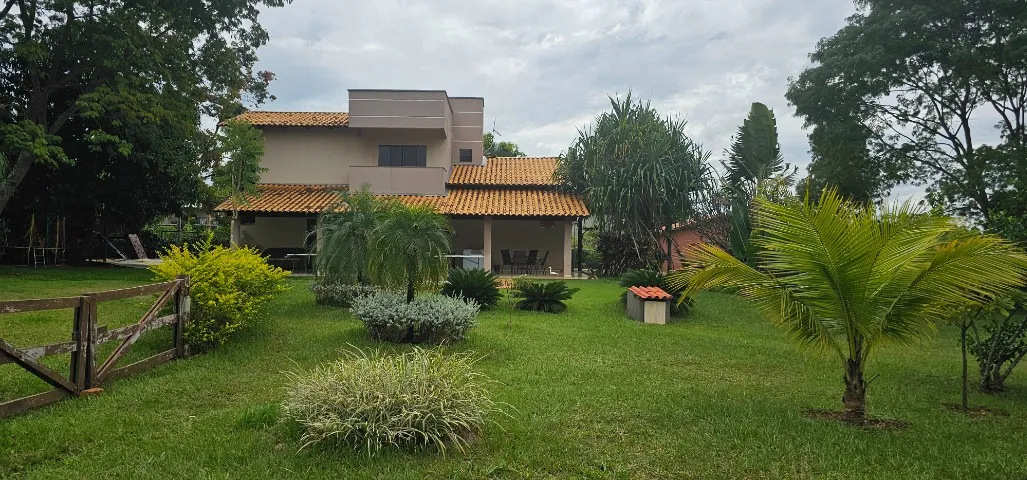 Chácara em Condomínio em Aragoiânia Mobiliada