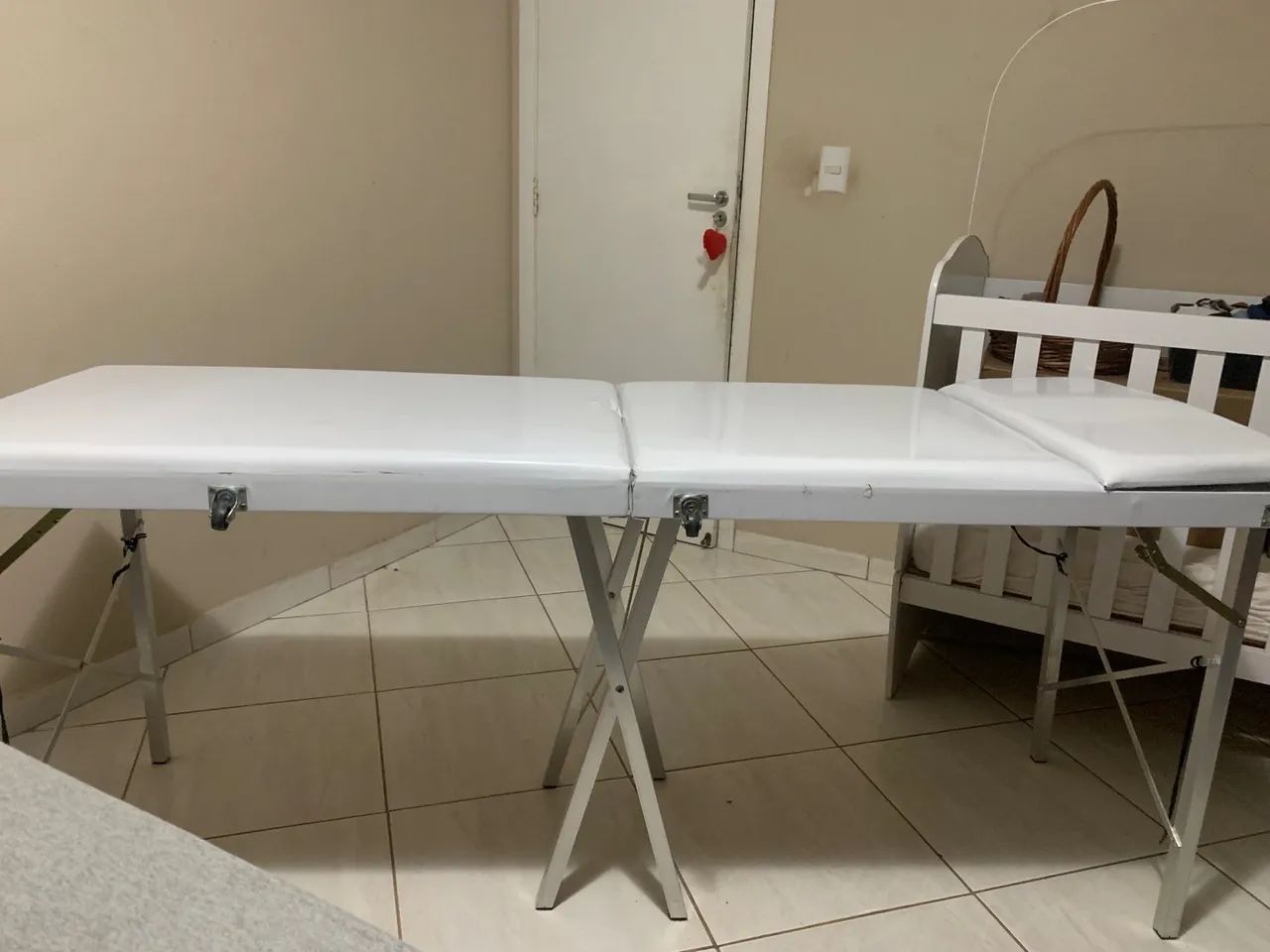 Mesa de massagem dobrável