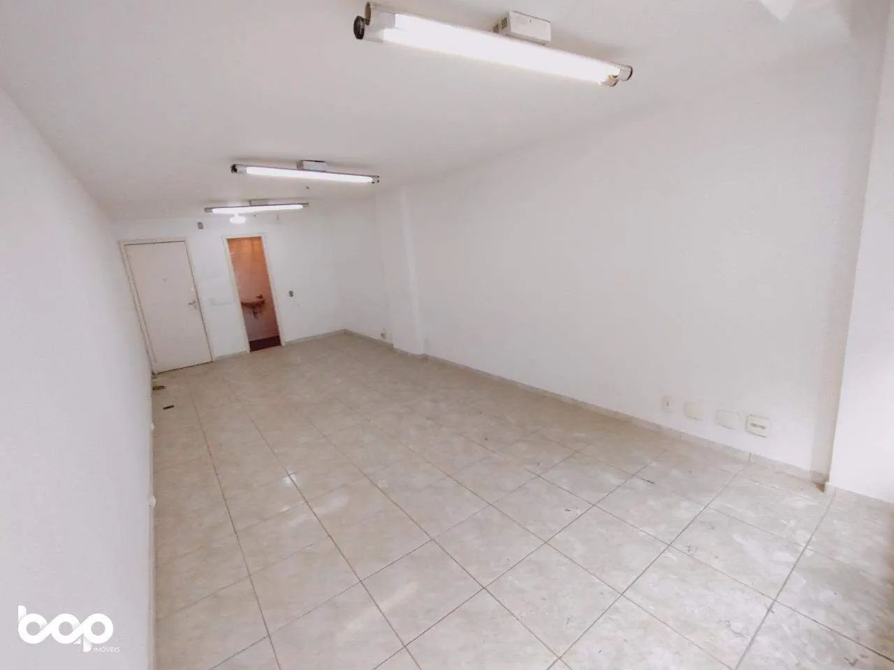 Aluguel no Coração do Rio! Sala 35m² na Rua da Quitanda  Pronta para o seu Negócio - Foto 5