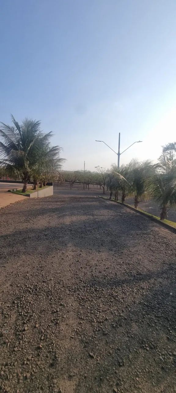 Aluga-se / Vende-se - Salão comercial Único em Maringá - Foto 2