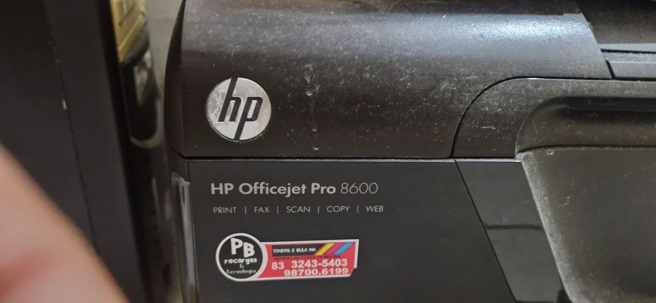 Impressora HP Officejet Pro 8600 com defeito