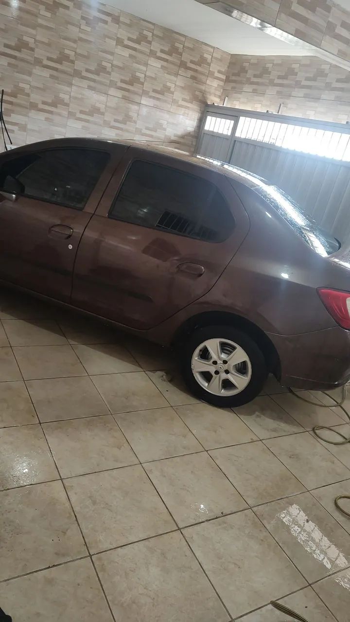 Vendo Logan 1.0 Autentique!!  - Foto 2