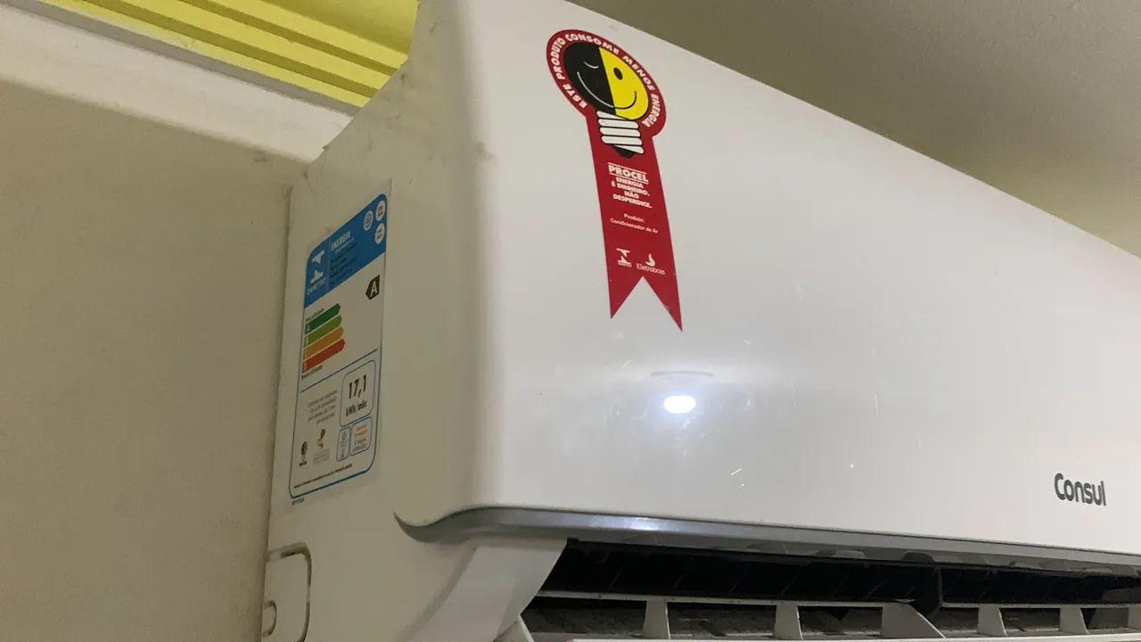 (NOVO 1 MÊS DE USO) Ar-condicionado Split 9.000 BTUs Consul Triple Inverter Frio - Foto 2