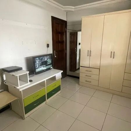Casa com quatro quartos sendo um suíte -  Planalto - 200m²