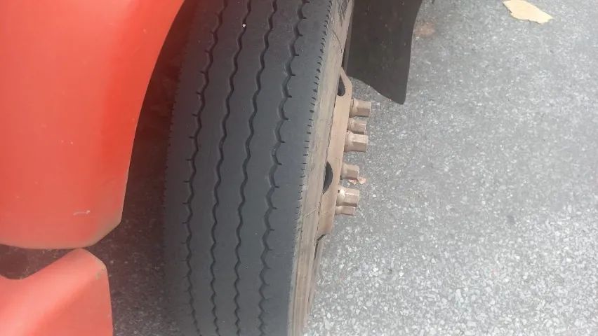 Caminhao bau 709 - Foto 5