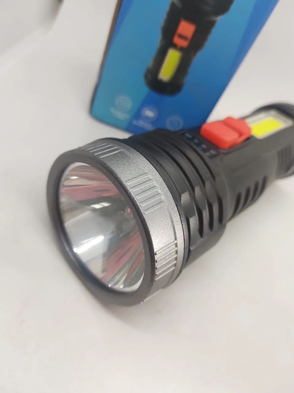 Lanterna Iluminação Forte Luz Lateral Led Alto Brilho Lt8931 - Foto 2