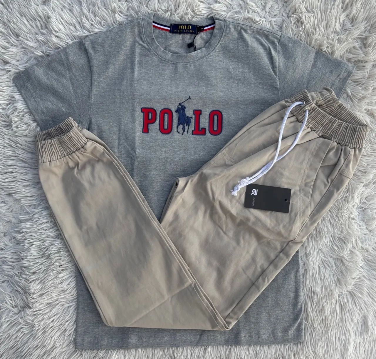 Kit Tam P Camisa e Calça Jogger P 