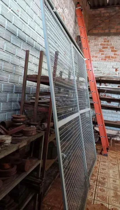 Portão de correr suspenso em inóx e tela  - Foto 5