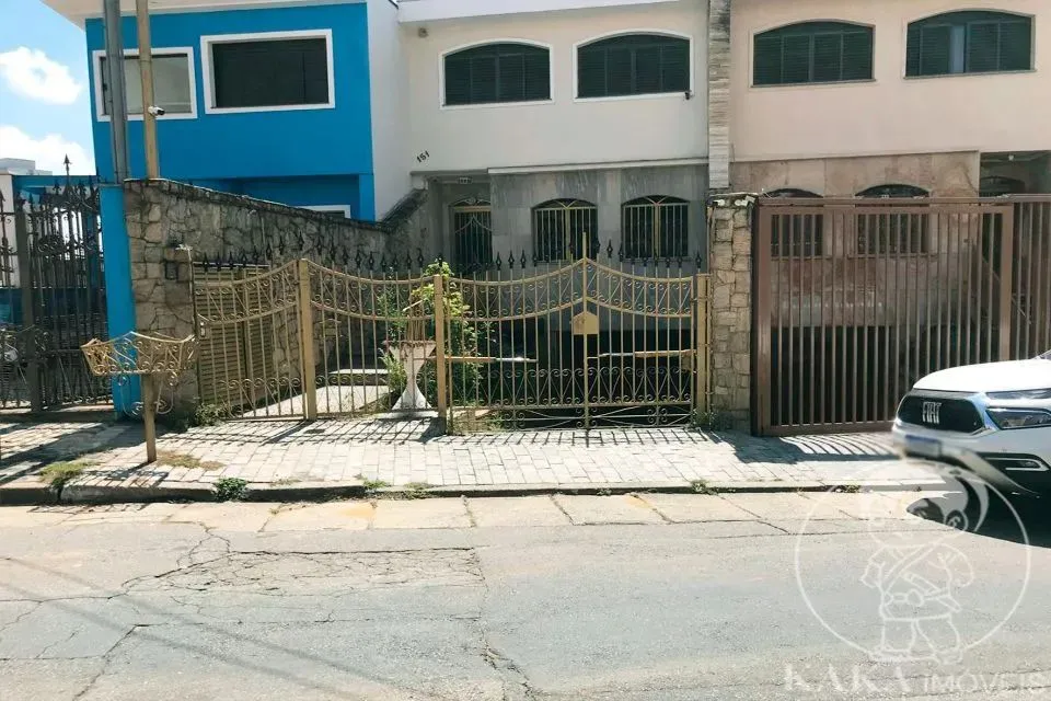Sobrado na Vila Carrão á Venda - 394,74m² - 3 Suites e 10 Vagas - Cód 5082
