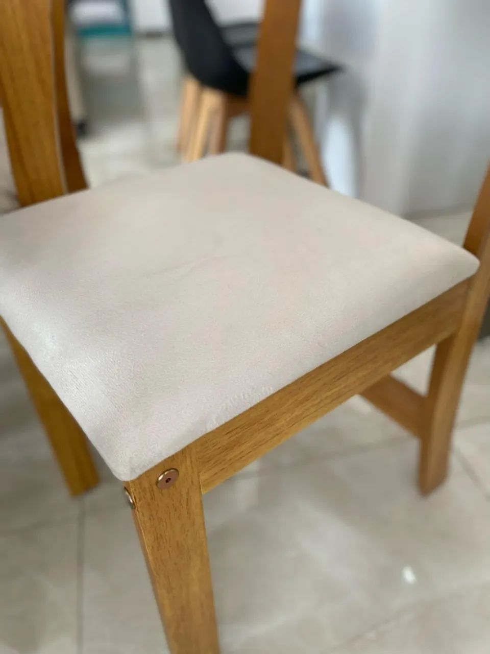 Mesa de Jantar Palace com Cadeiras Brisa Bronze - Foto 4