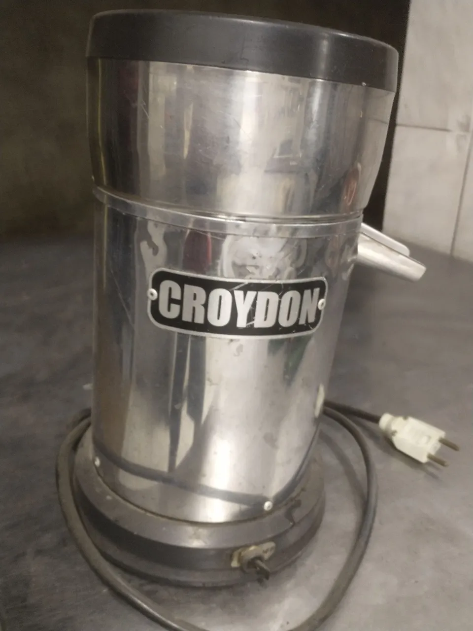 Juicer Croydon - Ideal para sucos frescos!