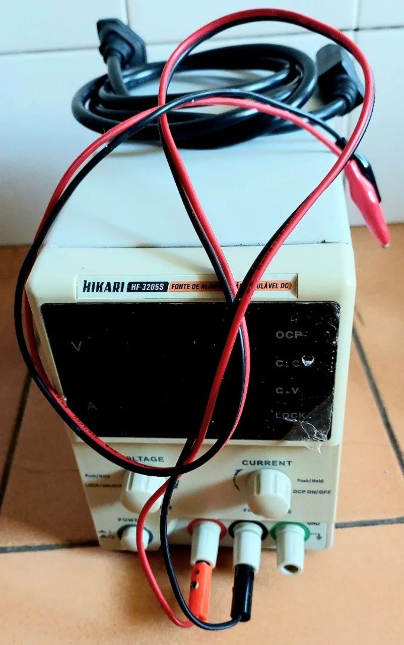 Fonte de Alimentação DC Hikari HF-3205S - Foto 2