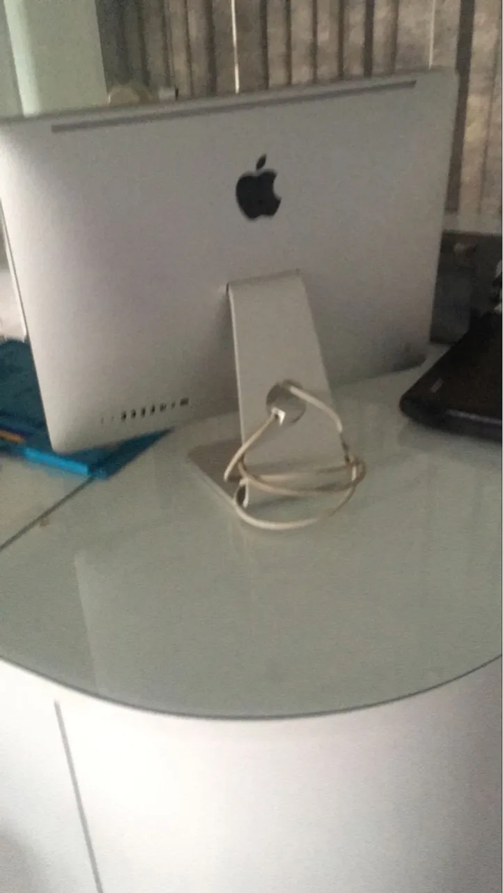 iMac novo sem marcas de uso !